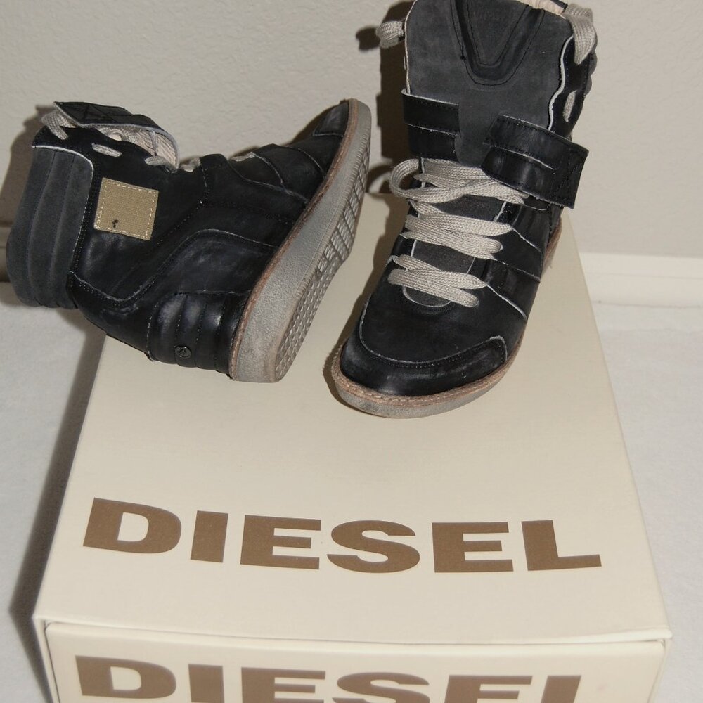 Diesel Carabas Wedge Heel Boots, Women Size US 7.5 Gray - Picture 3 of 15